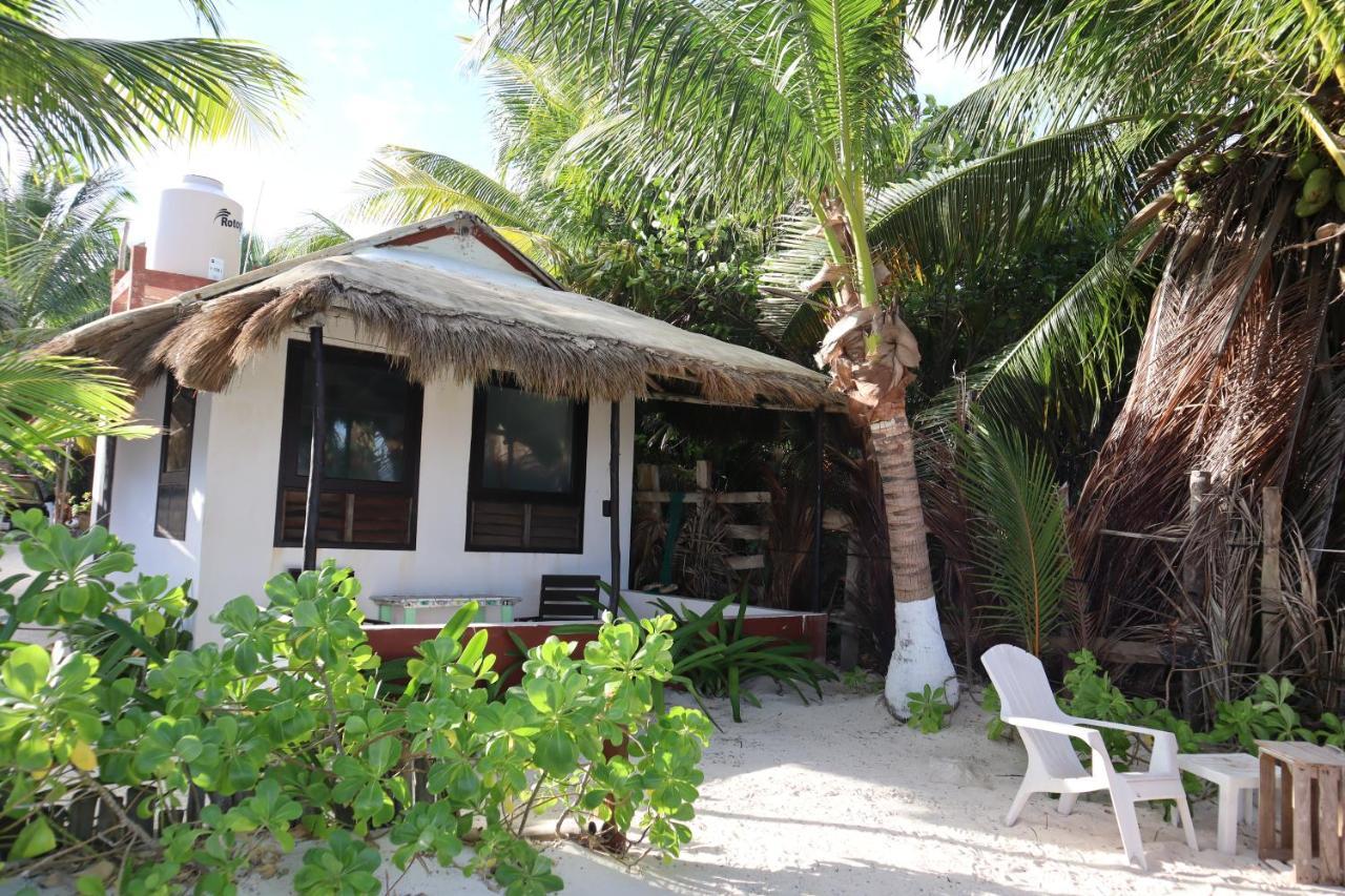 Lunazul Eco-Cabana Frente Al Mar Mahahual Exterior foto